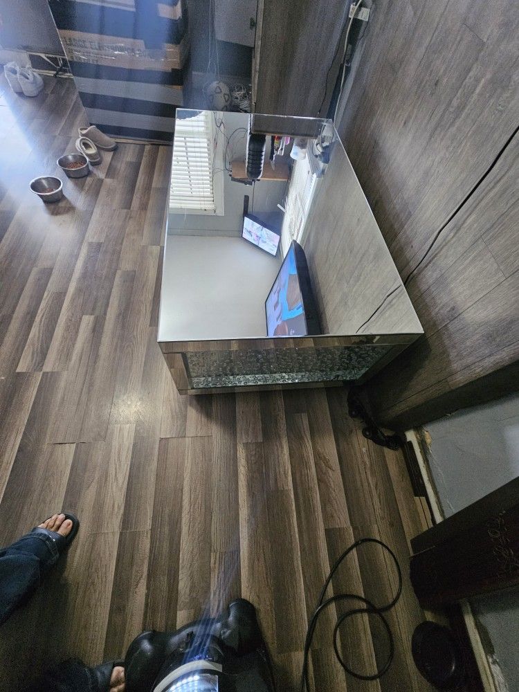 glass table Very Good