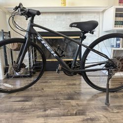 Trek FX 2 Bike 