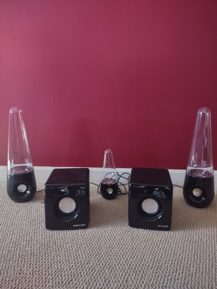 Bluetooth/AUX Light Show Speaker