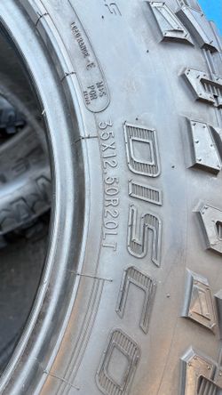 Set of 4 tire 35/12.50/20 Cooper Discoverer