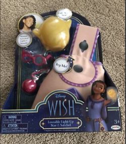 Disney Wish Loveable Light-Up Star & Satchel