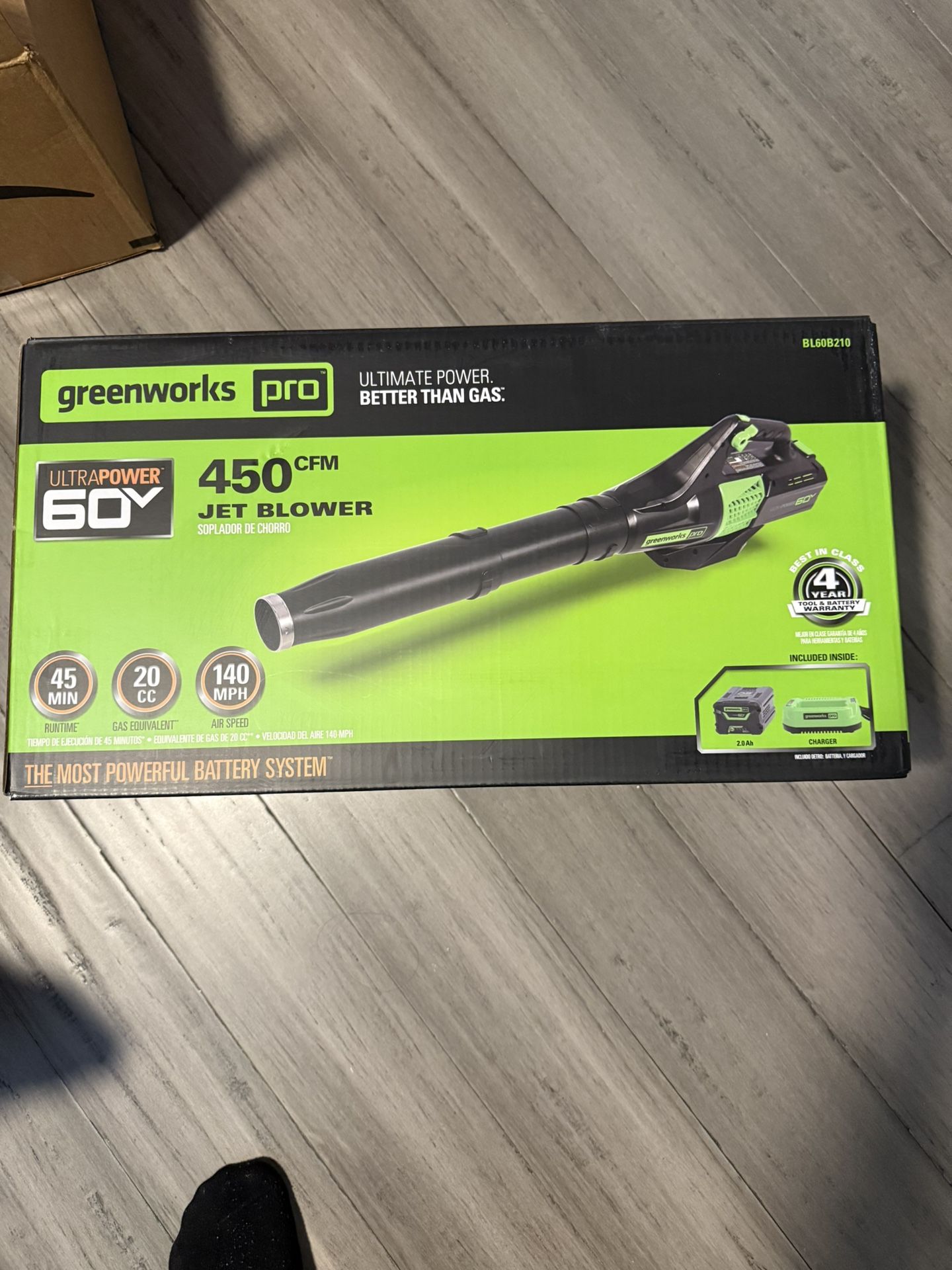 Greenworks 60V 450 CFM Cordless Leaf Blower, 2.0 Ah Battery and Rapid Charger