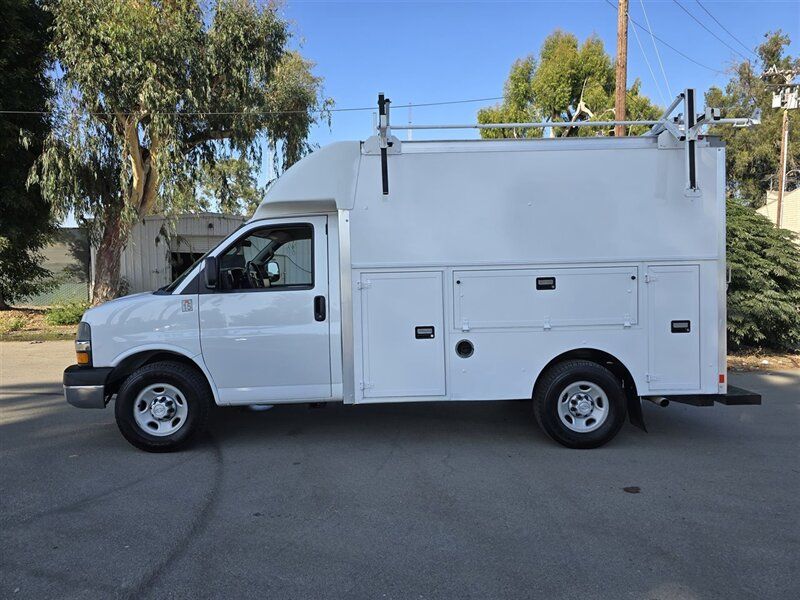 2016 Chevrolet Express 3500 Plumber van, 6.0L gas, 10ft