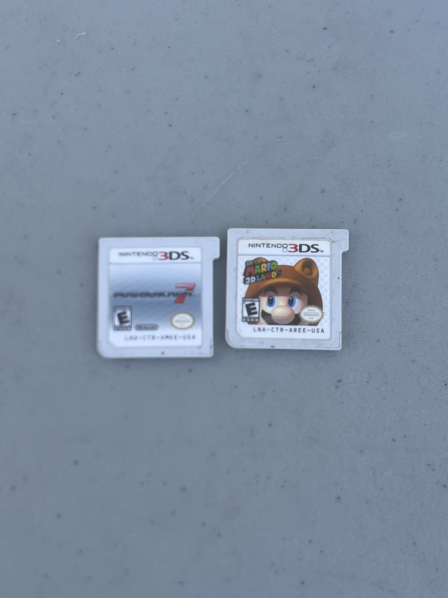 Nintendo Super Mario 3DS Lands And Mario Kart 7 (Nintendo 3DS, 2011) Game Only. Works