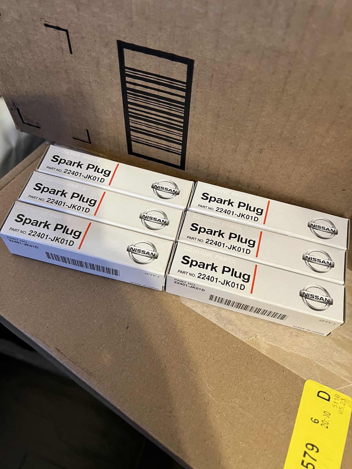 Brand new Set Of 6  OEM Spark Plug  For Nissan & Infiniti