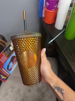 Starbucks cups