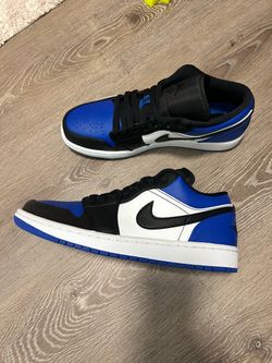 Air Jordan 1 Low Royal Toe Sneaker Sz8