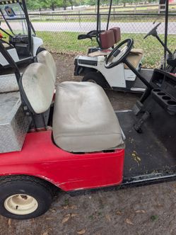 E-Z-Go golf cart