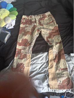Gallery dept camo jeans