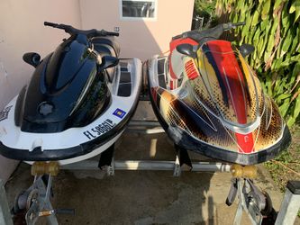 Pair Of Great Yamaha Waverunners With Trailer