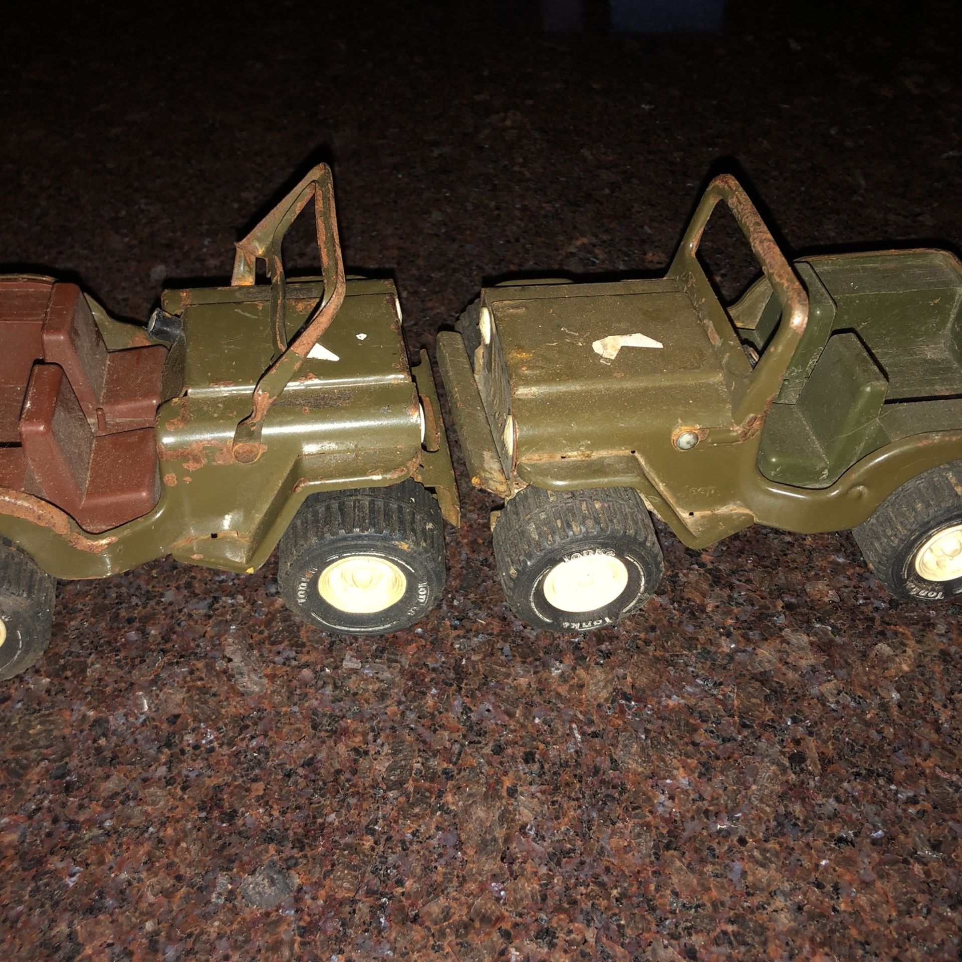 2 Vintage Metal Army Jeep Toys. Tonka
