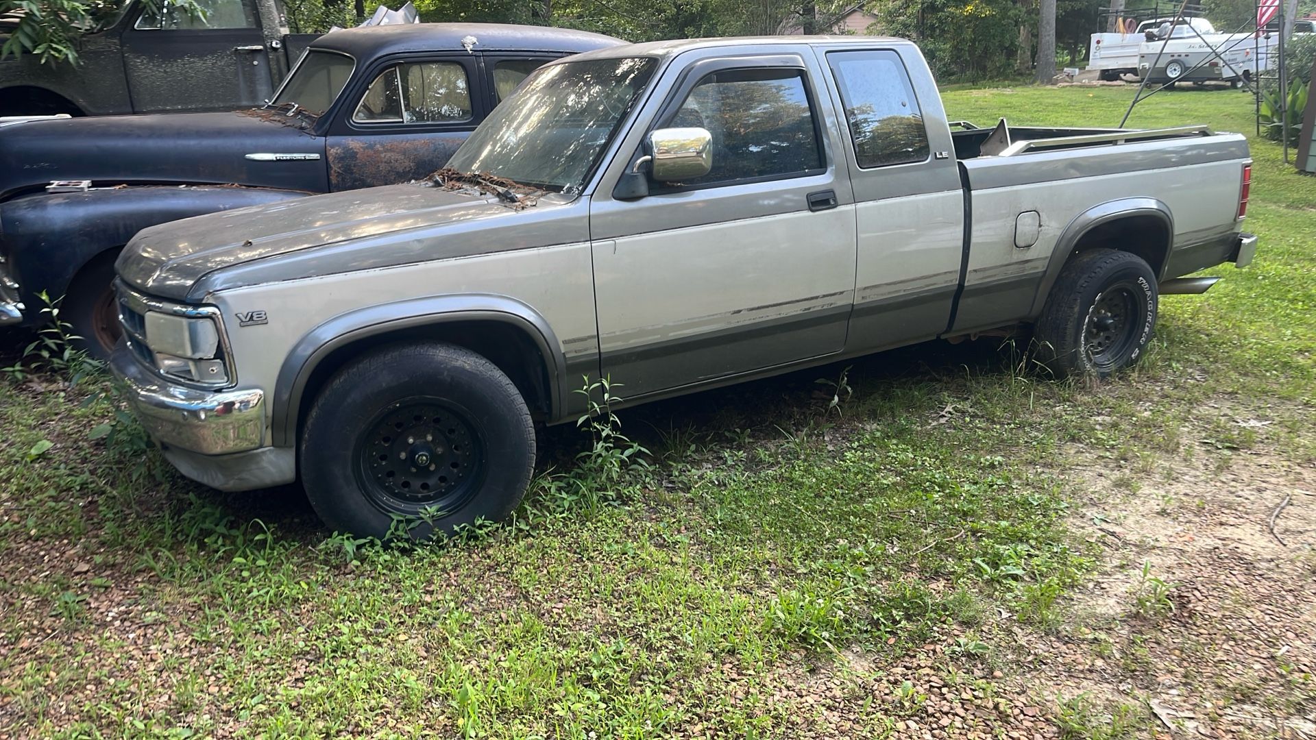 Dodge Dakota V8