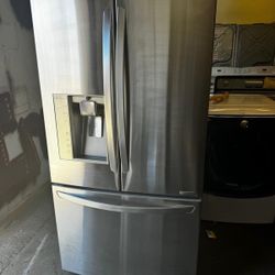 LG French Door Refrigerator 