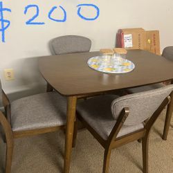 6 Months Old Dinning Table