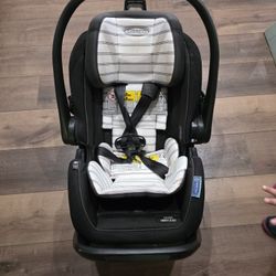 Graco Infant Car Seat