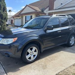 2010 Subaru Forester, Manual 