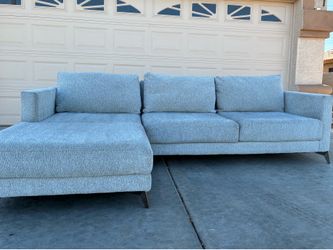 Sectional Couch- Free Delivery