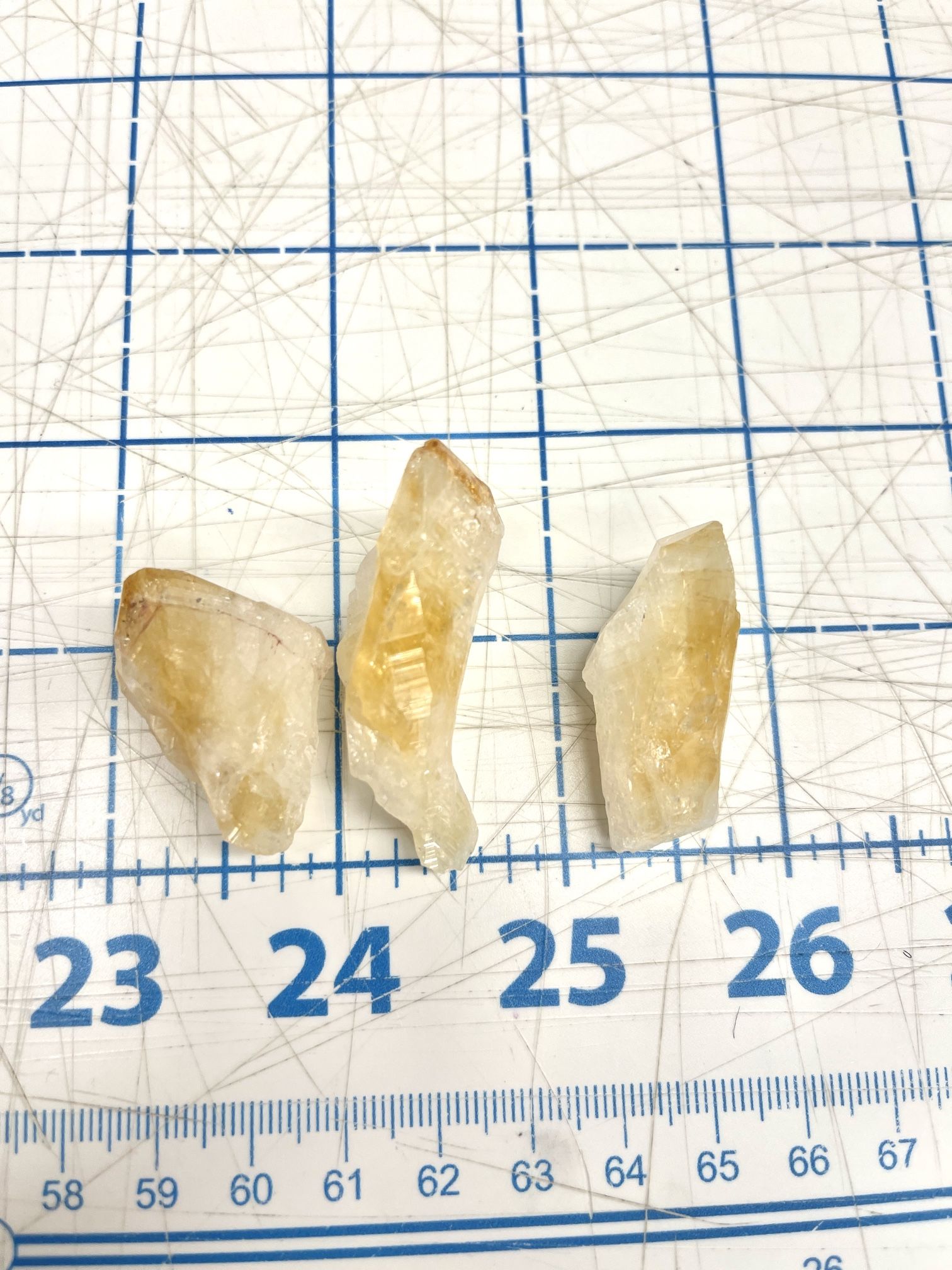 Lot Of Citrine Crystals Stones Energy Healing Jewelry Supplies For Wire Wrapping Or Fashion