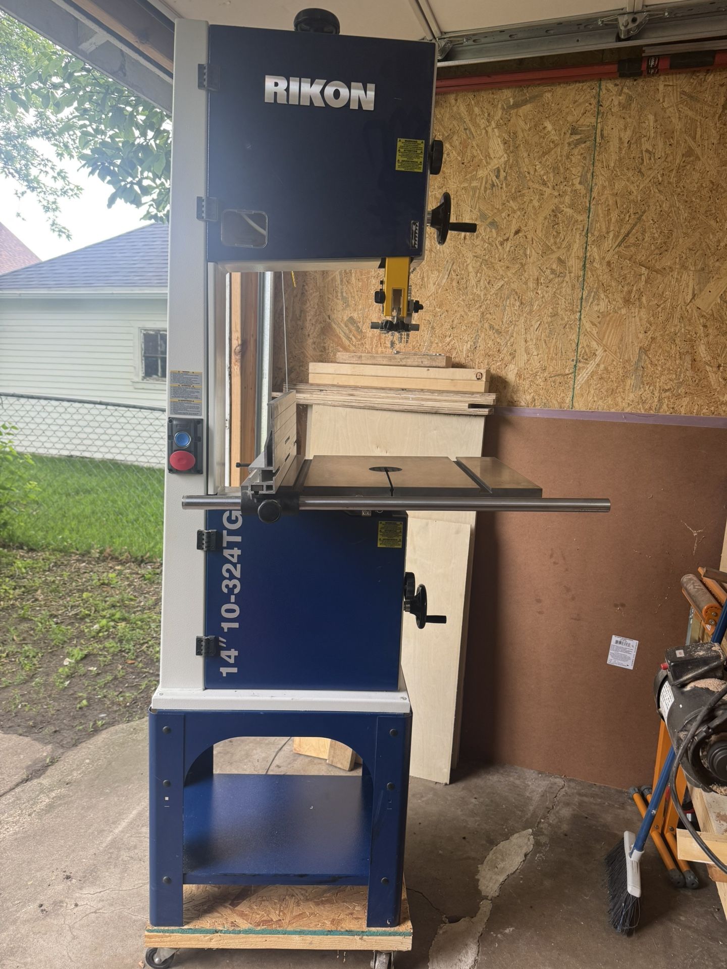 14” Rikon Bandsaw - Like New