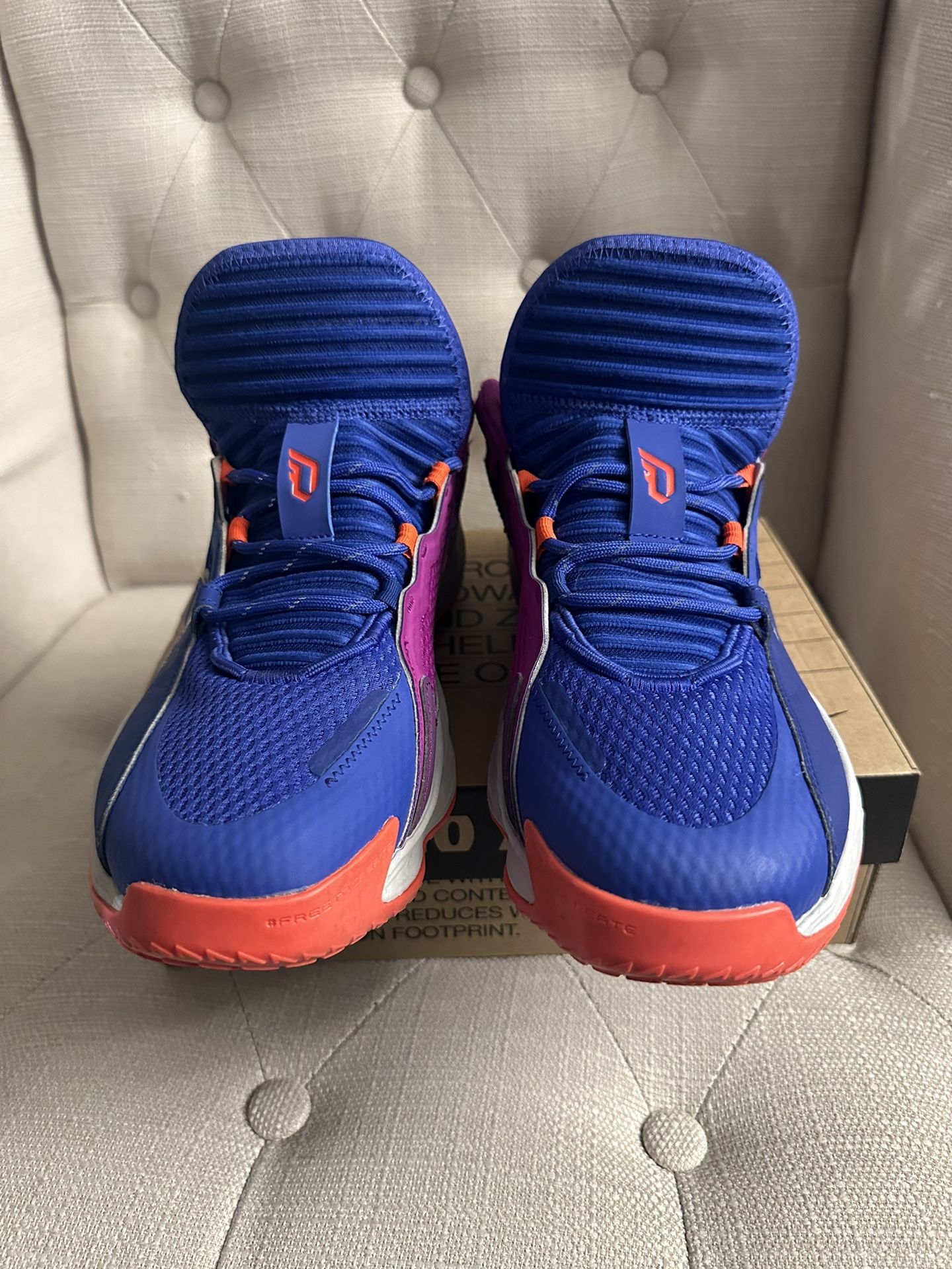 Adidas Dame Dolla Sneakers