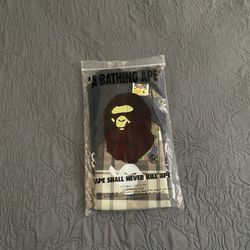 Bape t-shirt size medium (true to size) brand new