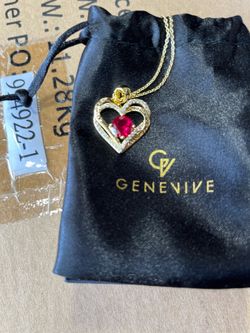 Heart & ruby necklace