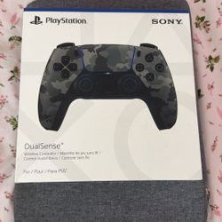 Brand New PS5 DualSense Controller Camo
