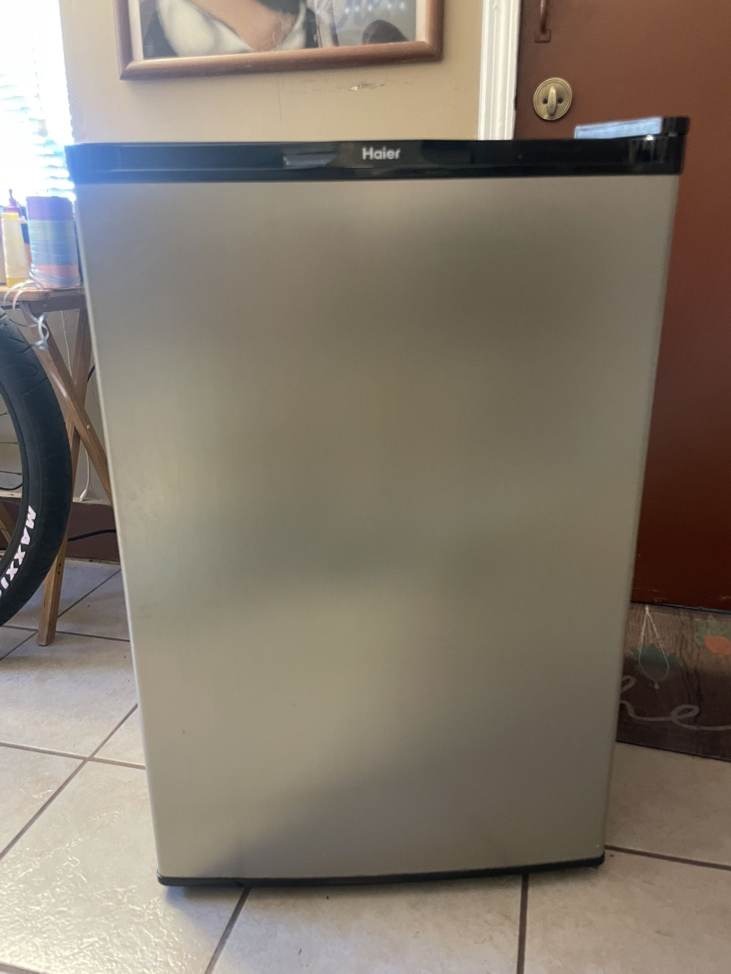 Haier Mini Fridge