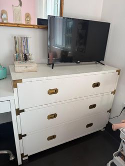 White Campaign Dresser