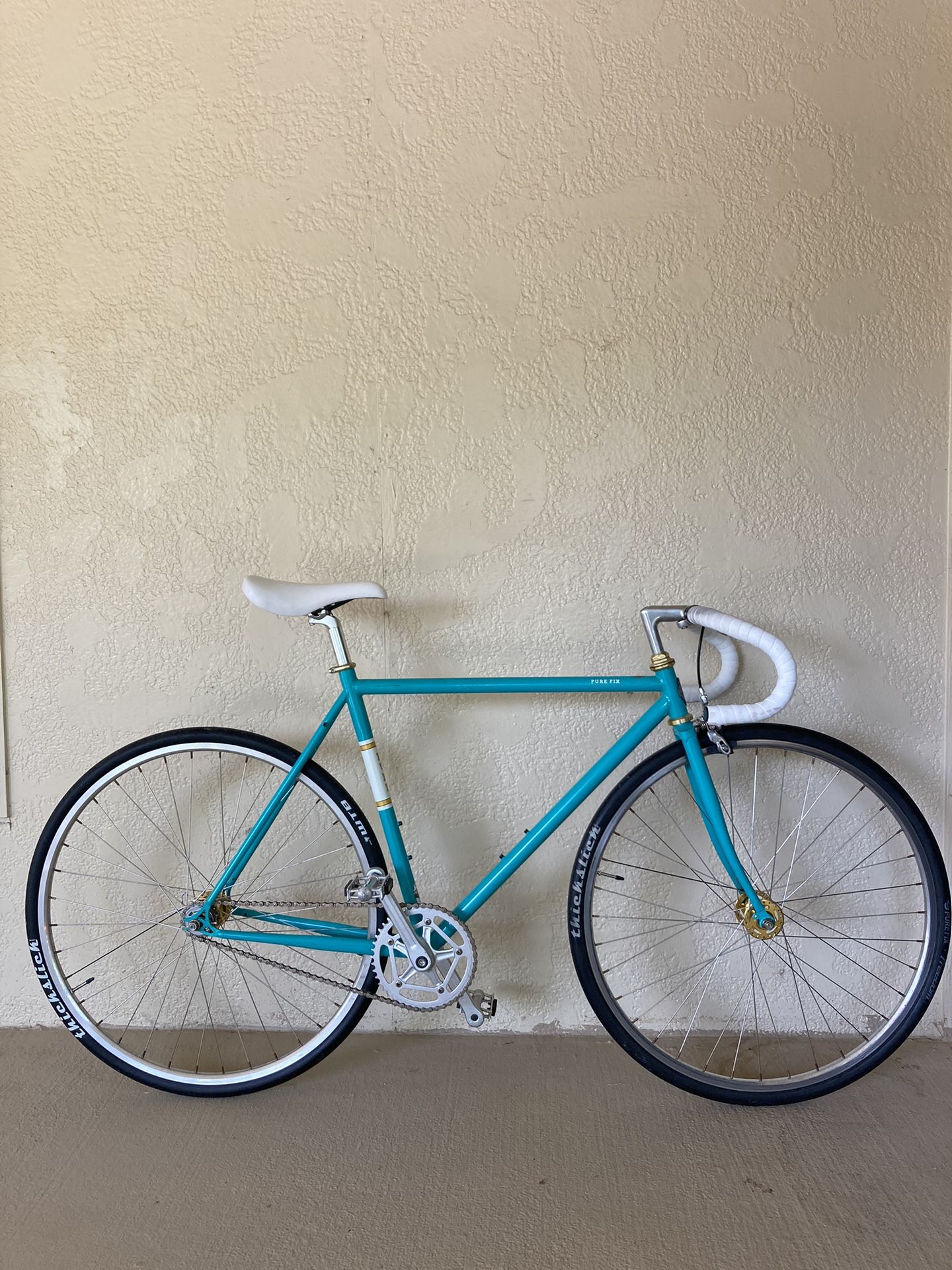 Pure Fix Single Speed / Fixed Gear 