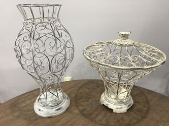 Floral or home decor items $10 each