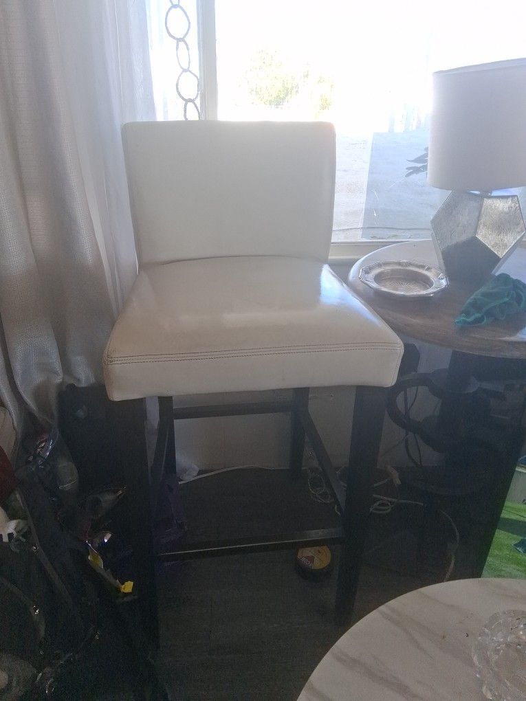 BAR STOOLS