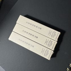 Burberry Velvet Lip -Oxblood 