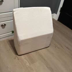 Cushy Form Wedge Pillow