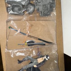 Dracule Mihawk Figure Anime Model Toy