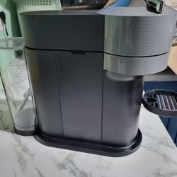 Nespresso Vetrou Next