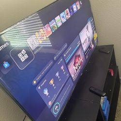 Flatscreen Smart Tv 55”