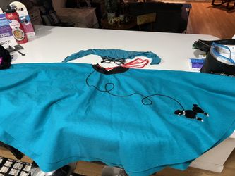 Like New Hiphop50’s Poodle Skirt Costume Teen Or Small Med Adult Draw Sting Waist Comes With Scarf Glasses And Ribbon For Pony Tail