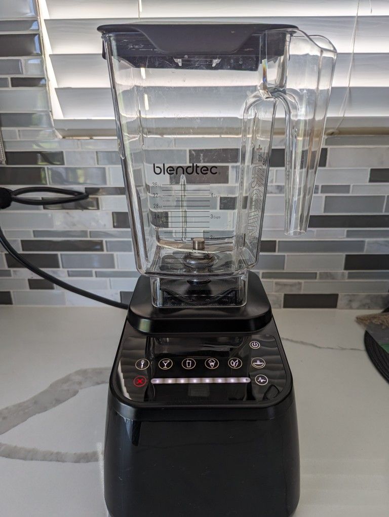 Blendtec Original Designer Series Blender CTB1 Wildside + Jar
