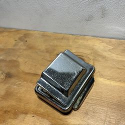 G Body Ash Tray