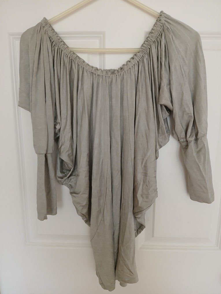 CACHE Woman's Size S SHIRT