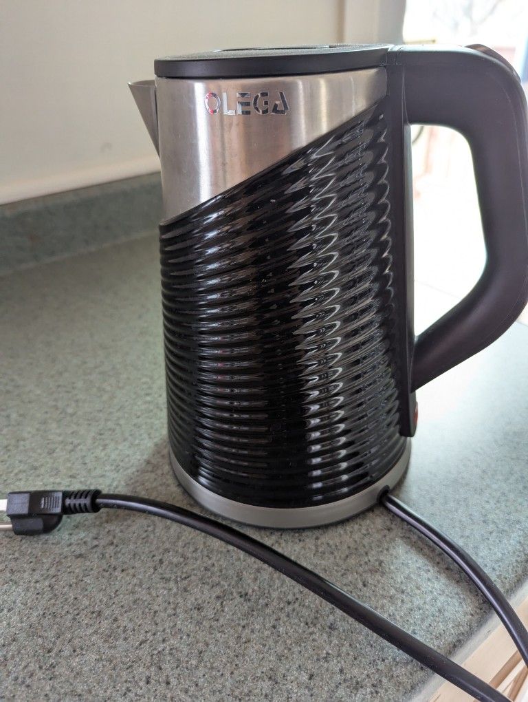 Hot Water Kettle