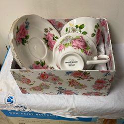 (2) Gracie’s Teaware~Cup & Saucers~White/Pink Roses~Tea For 2 In the box 