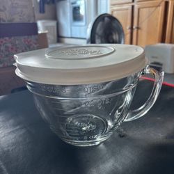 Pampered Chef Measuring Bowl 