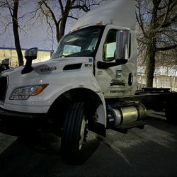 Semi Tractor 