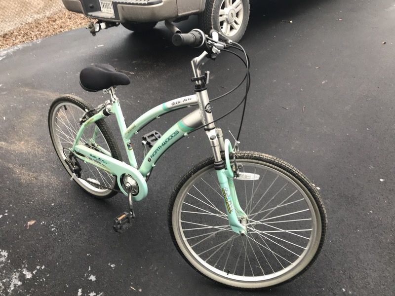 Northwoods belle aire women s bike 7 speed alum for Sale in Mooresville IN OfferUp