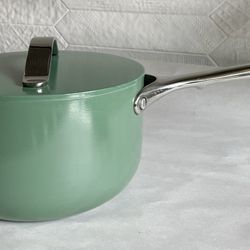 3 qt. Sage Green Caraway Non-Stick Sauce Pan
