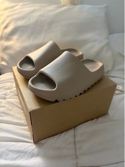Adidas Yeezy Slide Pure