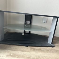 Free TV Stand 