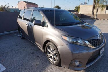 2014 Toyota Sienna